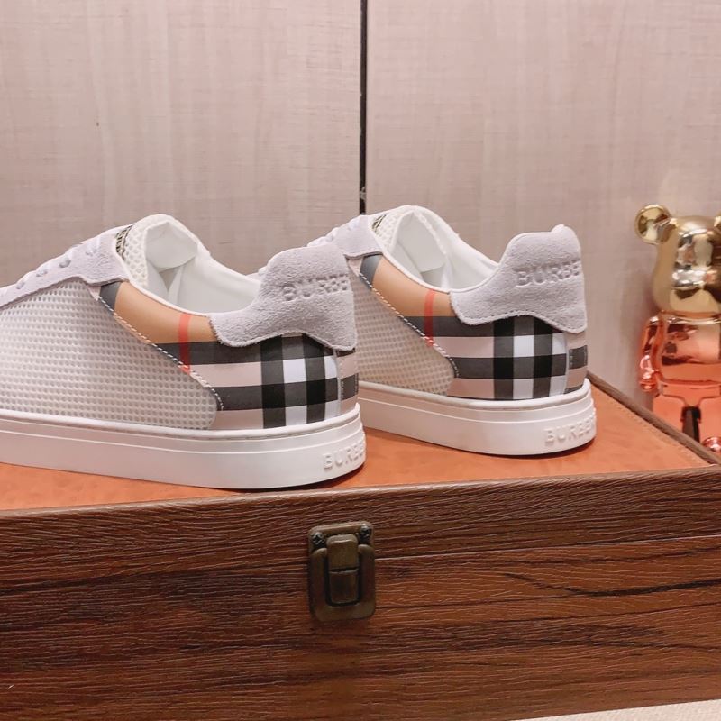 Burberry Low Shoes